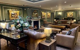 Swan'S Nest Hotel